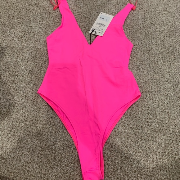 pink bodysuit zara